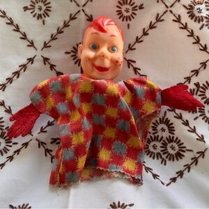 Vintage 1950’s Howdy Doody 7” Hand Puppet